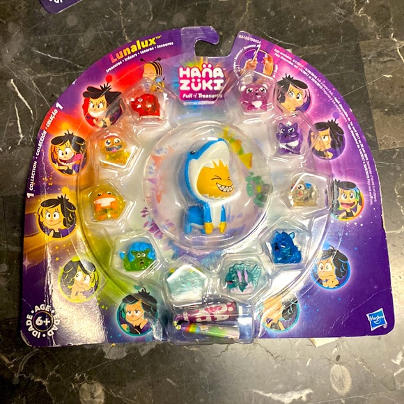 Hasbro HANA ZUKI Full of Treasures Lunalux 10 pk of Figures Collection Lot of 4 - Picture 5 of 6